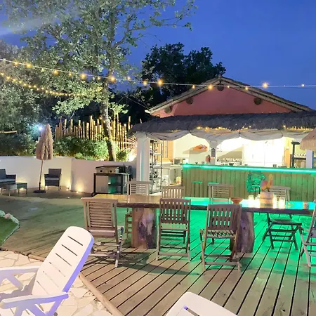 Holiday home Les Mazets Du Coulicot
