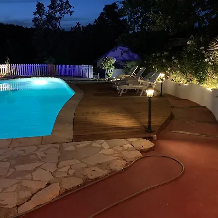 Les Mazets Du Coulicot Holiday home Saint-Montan